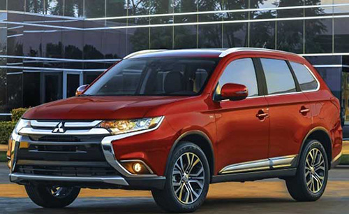 Mitsubishi Outlander for rent in Lebanon by race rent a car